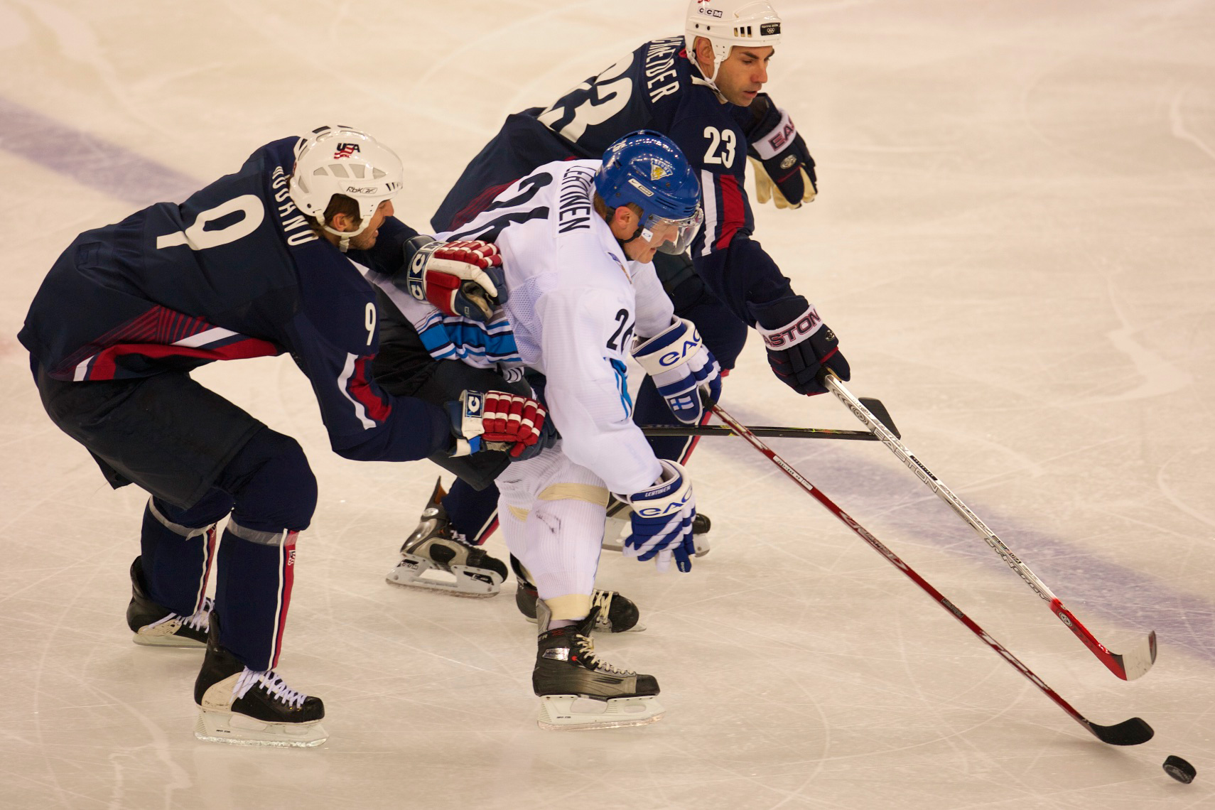 Olympic Hockey, USA v. Finland, Torino